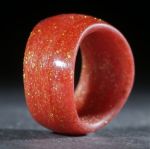 Glasfaserring, handgewickelt, (Cadmiumrot hell, mit Holographic Gold)
