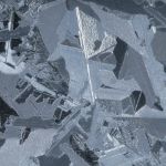 Siliciumkristall, dünne Scheibe mit geätzter Oberfläche