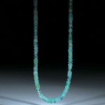 Turmalin Afghanistan, Collier aus Bouton- und Zylinderformen