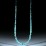 Turmalin Afghanistan, Collier aus Zylinderformen
