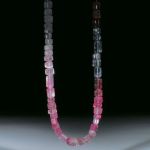 Turmalin Collier Barockformen poliert