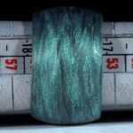 Fingerring Glasfaser, handgewickelt, Anilinschwarz mit Mira grün