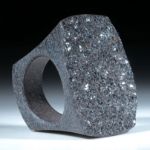 Ring aus Hämatitkristallen