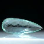 Beryll Tropfen 79.35ct. 51x20x12mm