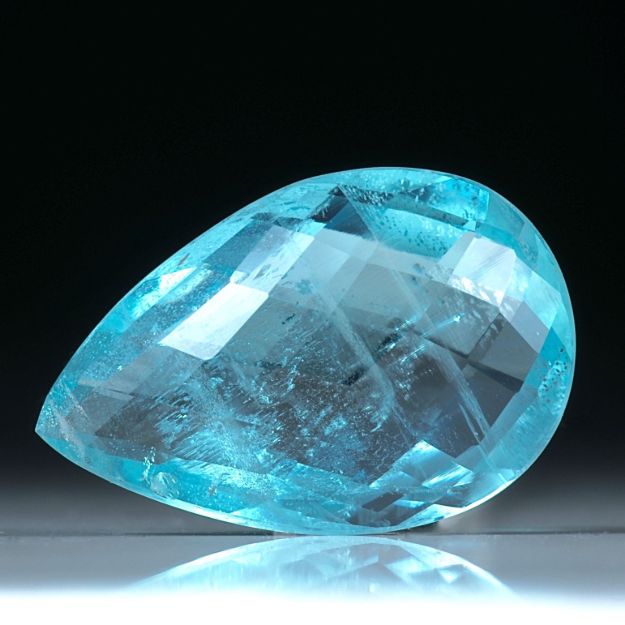 Aquamarin Tropfen 18.85ct. 24x16x9mm
