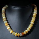 Opalkatzenauge Brasilien, handgeschliffenes Collier Boutonformen poliert, Länge 43cm