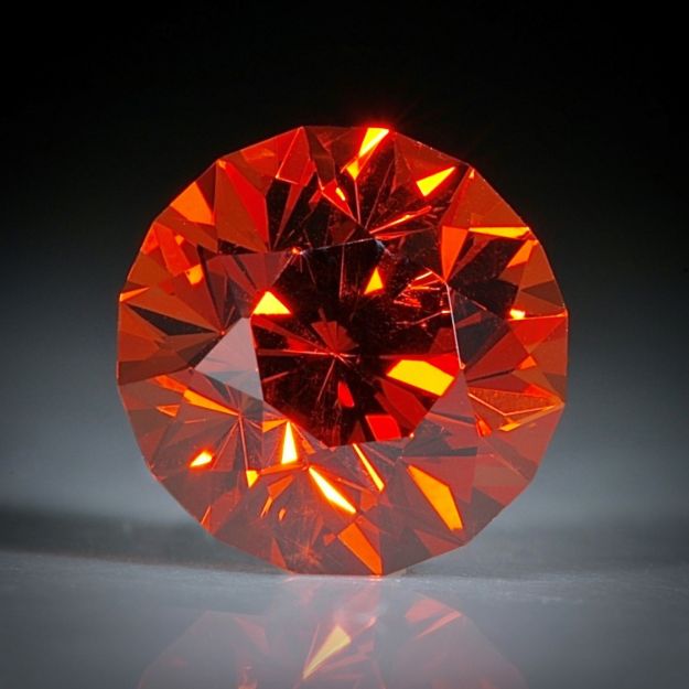 Spessartin (Granat) rund facettiert ca.7.5x7.5x6mm,  2.44ct.  