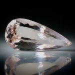 Morganit Tropfen facettiert 16.21ct. 26.5x13.5x9.5mm