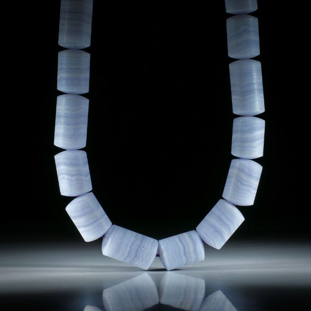 Edelsteincollier Chalcedon gestreift, Zylinderformen Durchmesser 14mm