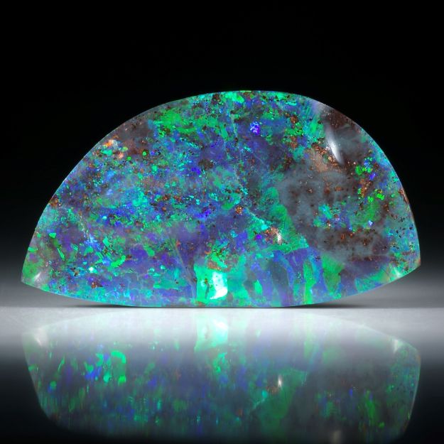 Edelopal, Boulderopal Australien, 24ct. Fantasieform beidseitig geschliffen und poliert ca. 42x22.5x4mm