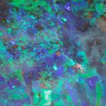 Edelopal, Boulderopal Australien, 24ct. Fantasieform beidseitig geschliffen und poliert ca. 42x22.5x4mm