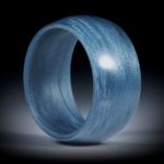 Fingerring aus Glasfaser silbergrau, leicht gewölbt und poliert, Innendurchmesser 20.1mm