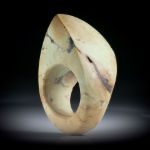 Zitronenchrysopras Fingerring, hohe Form im Verlauf geschliffen und feinmatt, Innendurchmesser 18.1mm