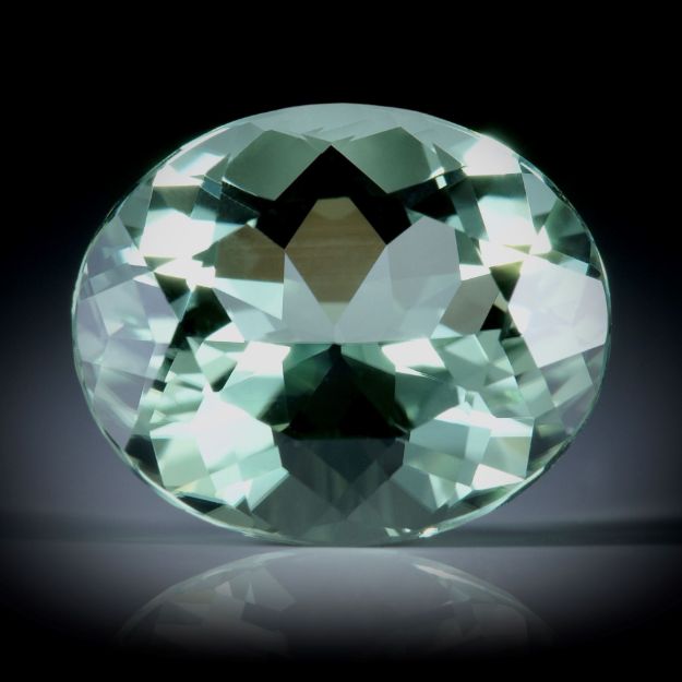 Turmalin oval facettiert 5.94ct.  13x11x7mm,