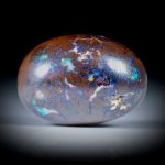 Matrixopal Australien, unregelmässiger Cabochon, hoch geschliffen ca.26x18.5x9.5mm