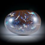 Matrixopal Australien, unregelmässiger Cabochon, hoch geschliffen ca.26x18.5x9.5mm