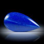 Lapislazuli Tropfen 37.47ct. mit heller Linie, ca.43x22.5x6mm