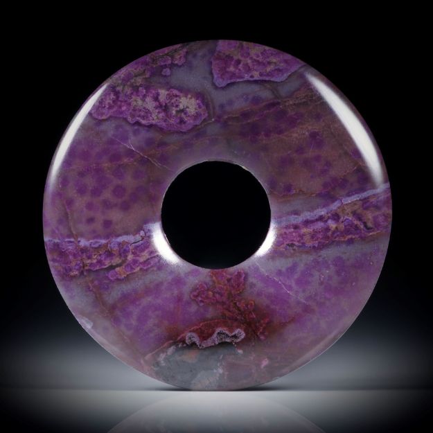 Sugilith Pischeibe 28.06ct. ca.31x31x4mm
