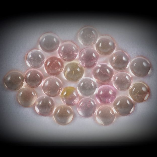 Turmalin Lot 14.48ct. runde Cabochon 5mm Durchmesser