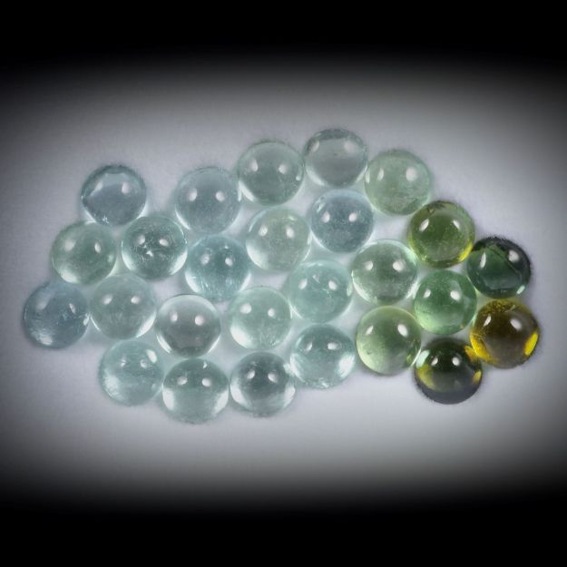 Turmalin Lot 11.57ct. runde Cabochon 4.5mm