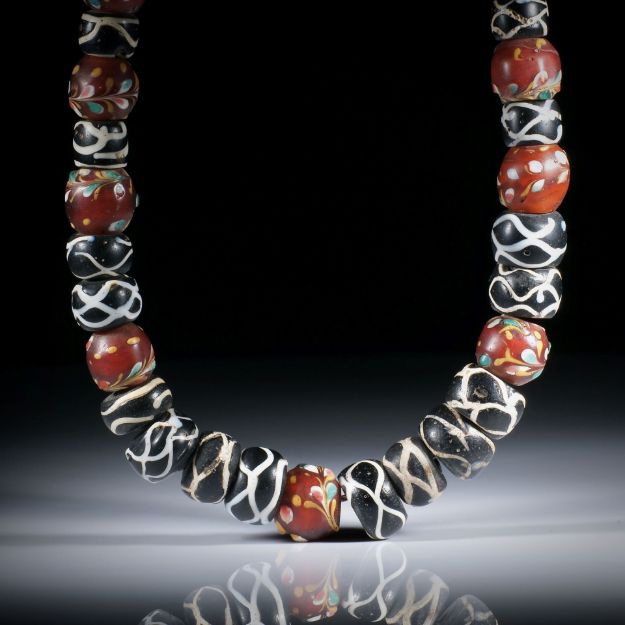Collier aus antiken Glasperlen (Venedig 1700 - 1900)