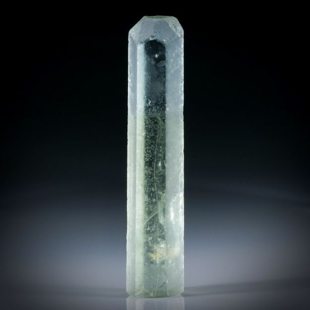 Heliodor Kristall 62.19ct.  ca.57x12x10mm