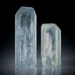 Beryll Kristall Paar 82.55ct. ca.37x13x11mm und 27x12.5x9mm