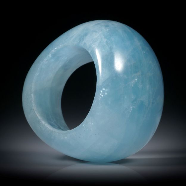 Edelsteinring Aquamarin (Pakistan), im Verlauf geschliffen und poliert, Innendurchmesser 19.3mm