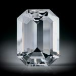 schweizer Bergkristall 15.08ct.  Smaragdschliff, Präzisionsschliff ca.18.8x13.8x8.6mm
